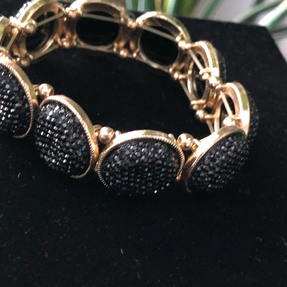 Bracelet - Picture 3 of 8